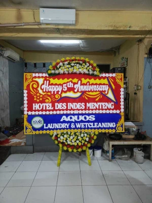 Papan Bunga di Pelindung Hewan Astana Anyar