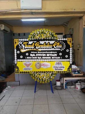 Papan Bunga di Pelindung Hewan Astana Anyar